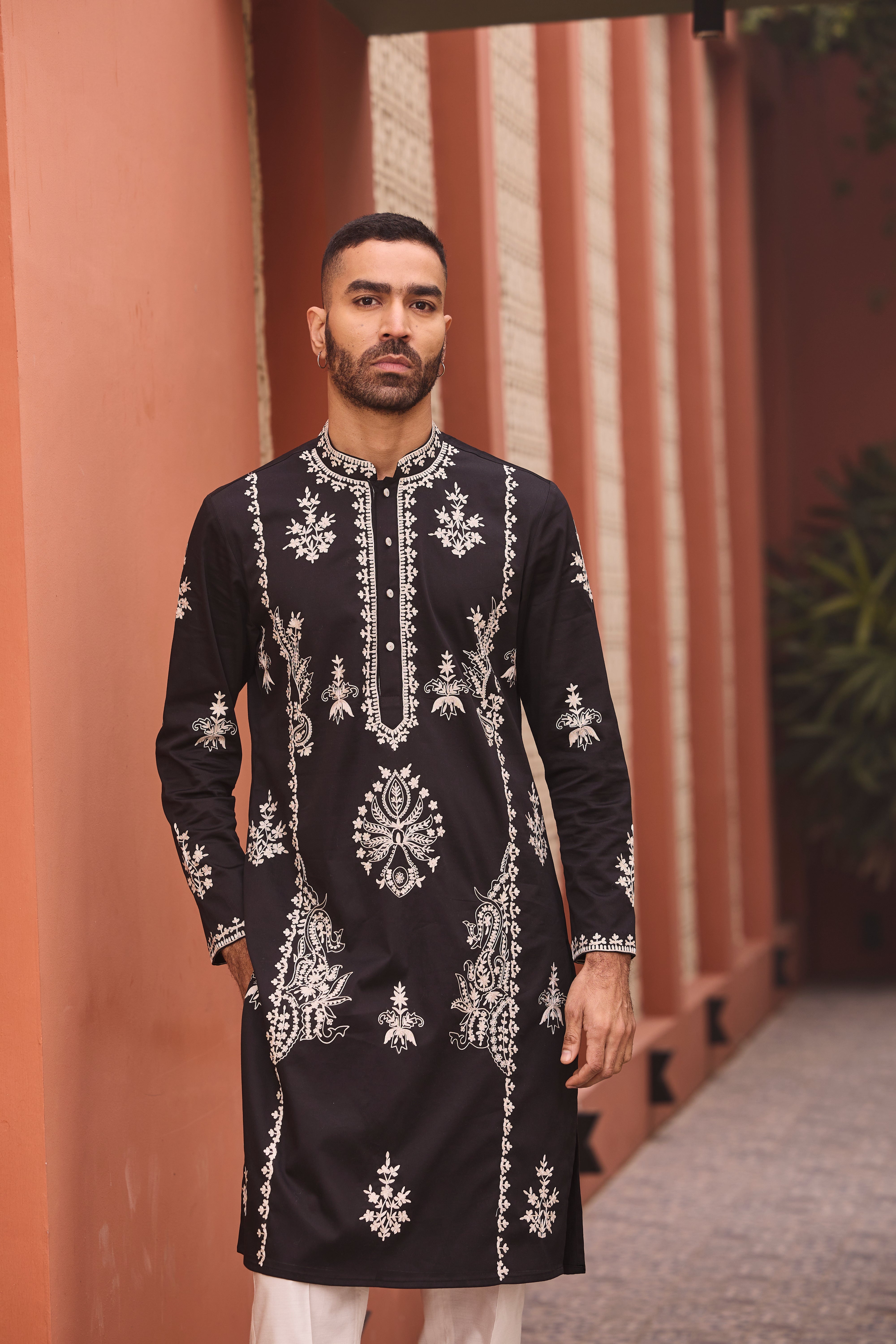 Regal Black Kurta with Intricate Ivory Embroidery