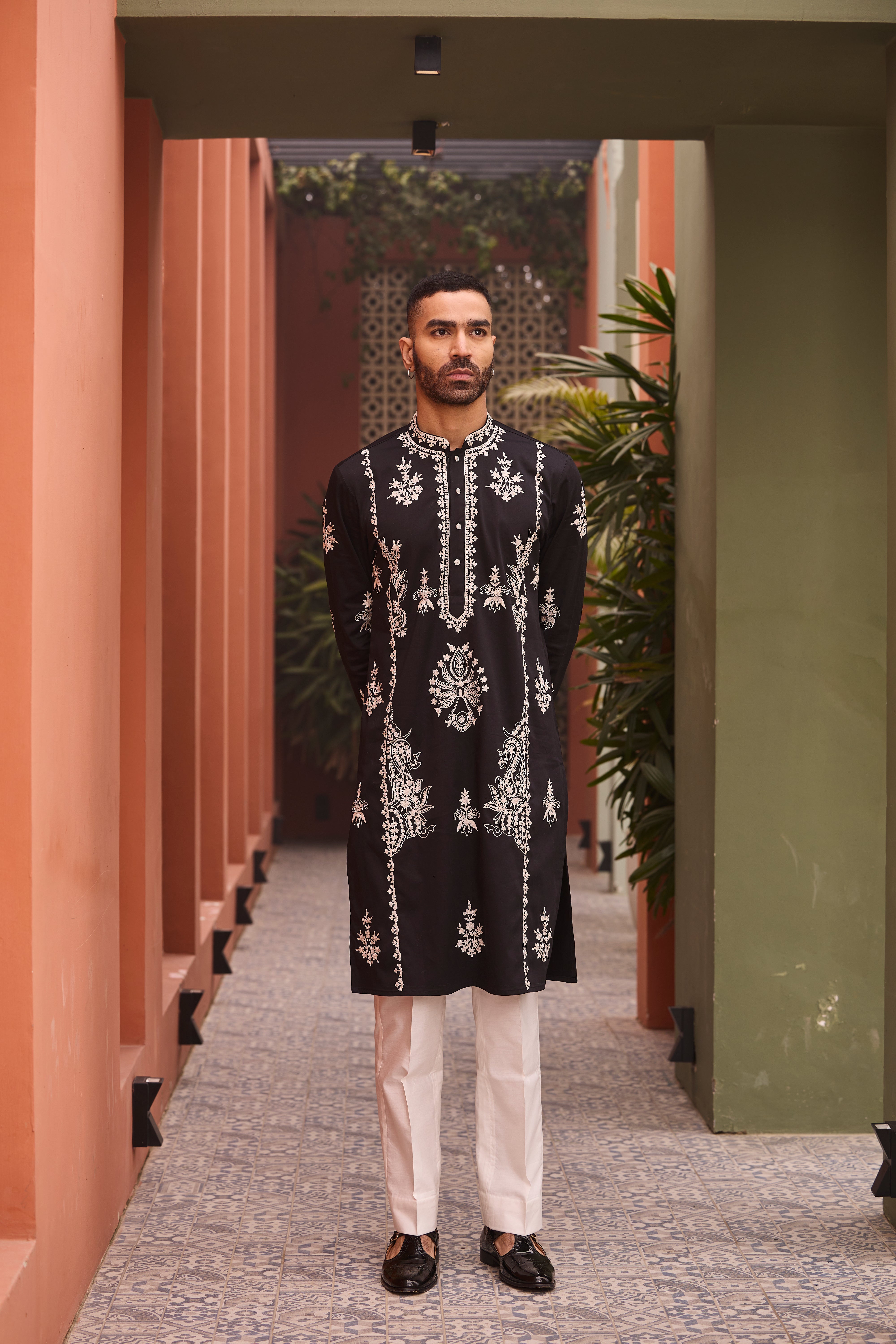 Regal Black Kurta with Intricate Ivory Embroidery