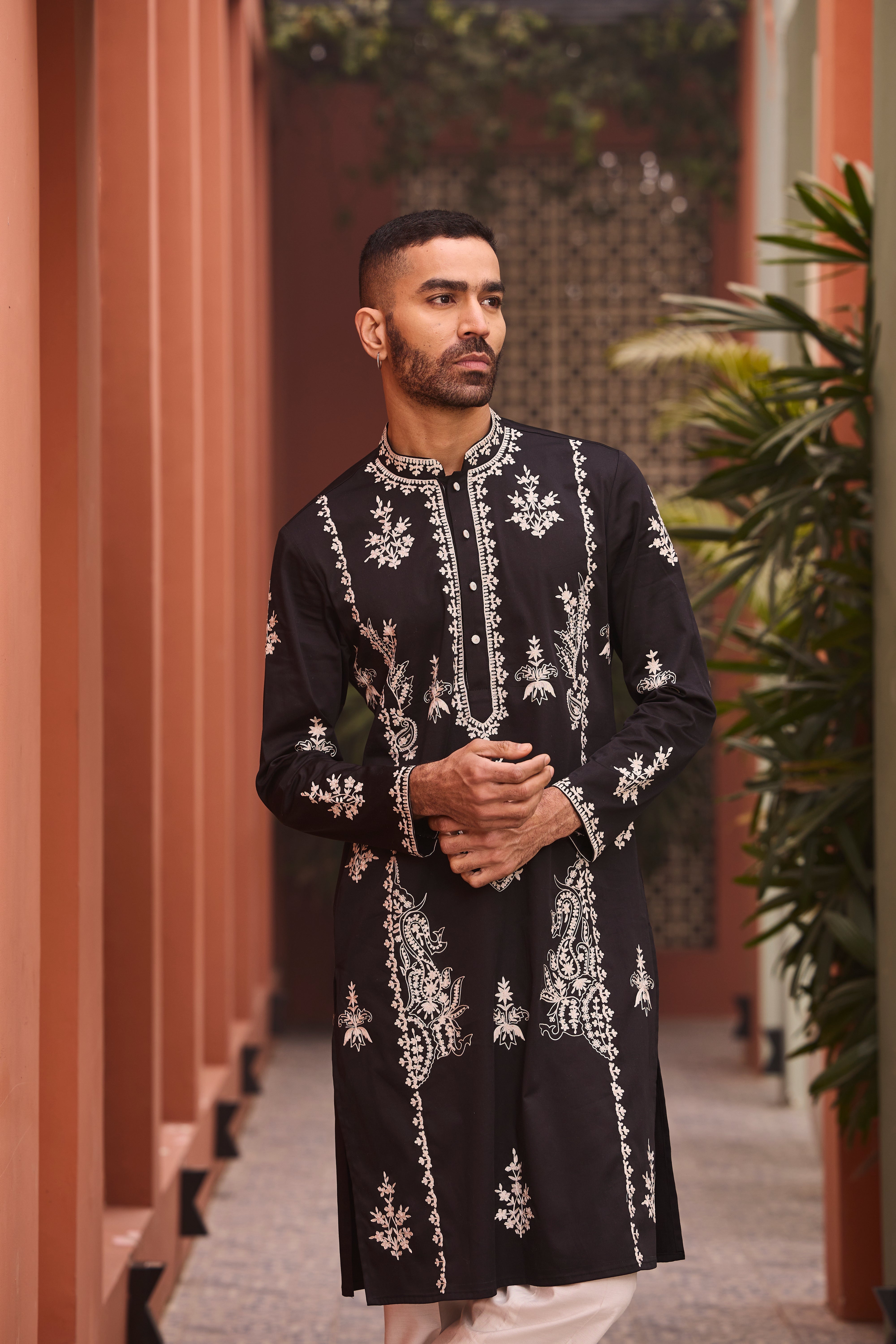 Regal Black Kurta with Intricate Ivory Embroidery