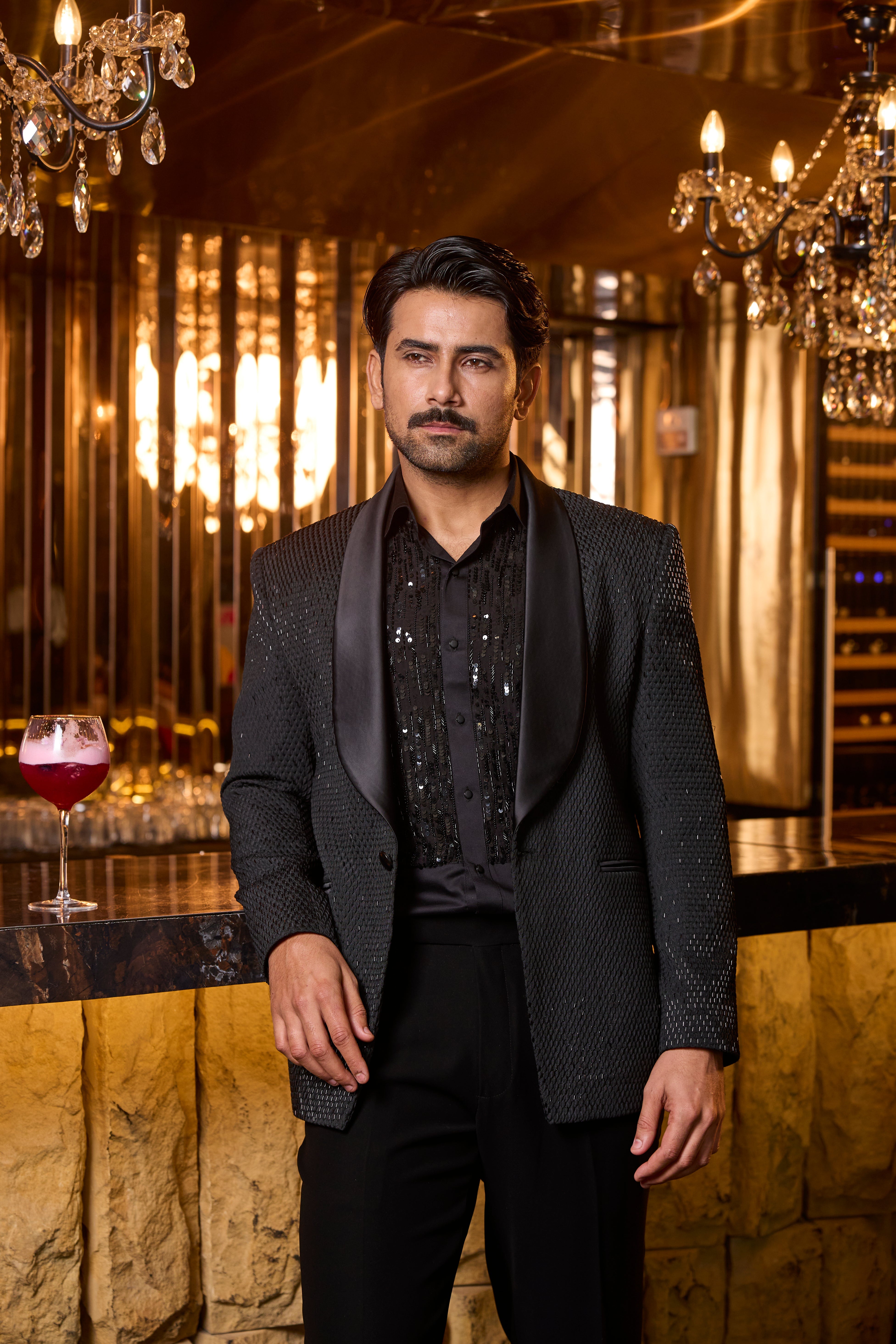 Textured Black Tuxedo Set with Satin Lapel